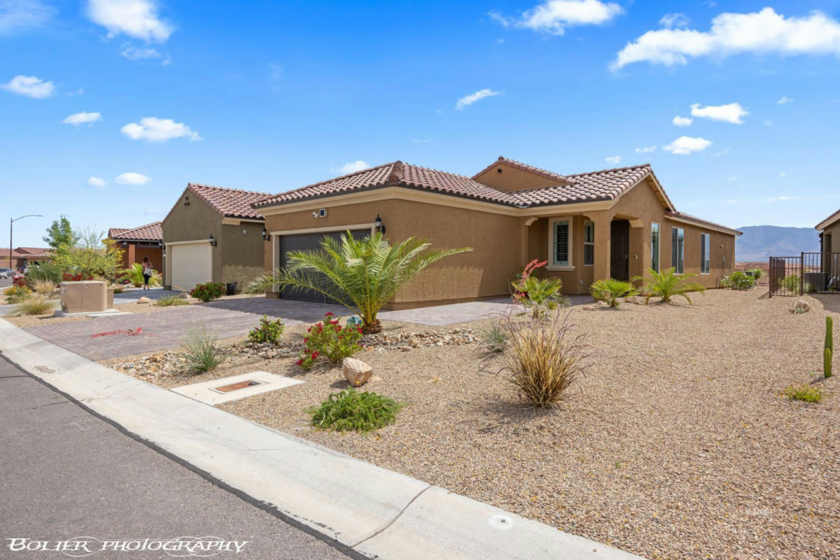 1098 OUTLOOK PT, MESQUITE, NV 89034, photo 1 of 49